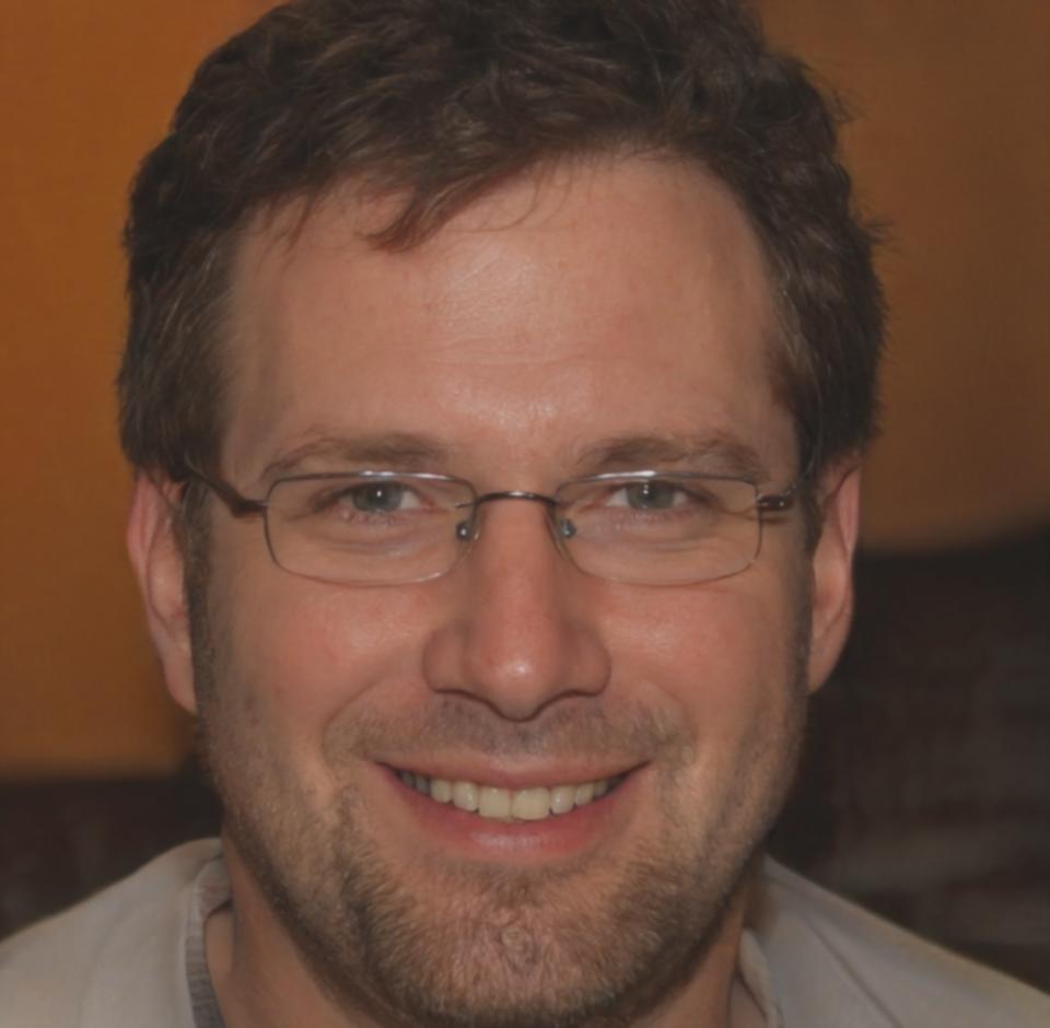 Ritratto di Marco Benedetti, esperto in tecnologie audio